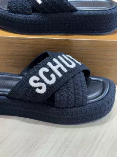 Schutz Sandália Plataforma Flatform Preta Confident Crochê Couro - comprar online