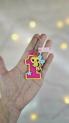 Llaveros Impresion 3d abejita chiquitita plim plim borde amarillo - comprar online