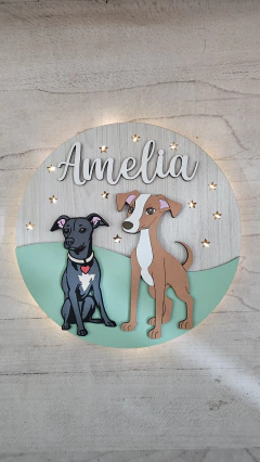 Cartel bosque con plumas CON LUZ - Perritos - comprar online