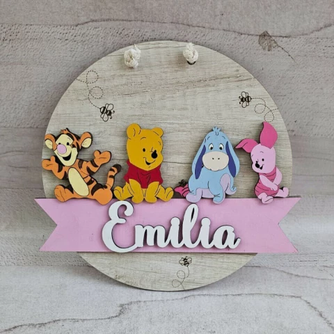 Cartel Winnie Pooh CON COLGANTES DE NACI, PESE Y MEDI