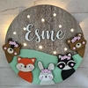 Cartel de nacimiento con luz - Bosque nena