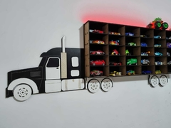 Camion de hotwheels repisa con luz