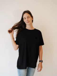 REMERA BASIC - BLACK - comprar online