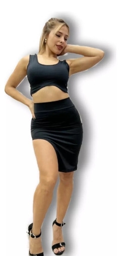 Conjunto Top Y Pollera Corta Con Tajo Lycra Mujer 2 Piezas (320) en internet