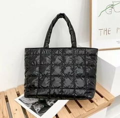 Bolso De Hombro Grande Acolchado Matelasse Mujer Importado (130) - comprar online