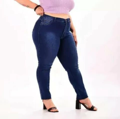 Pantalon Jean Mujer Elastizado Talles Especiales Chupin (28) en internet