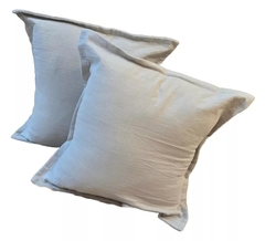 Imagen de Pack X2 Almohadones Tussor Relleno Vellon Siliconado Premium (579)