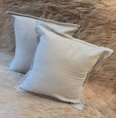 Pack X2 Almohadones Tussor Relleno Vellon Siliconado Premium (579) en internet