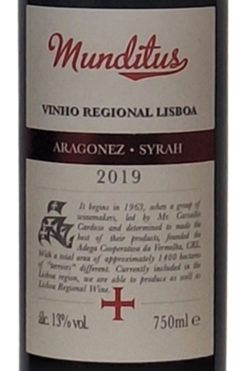 Vinho Português Tinto Munditos Aragonez Syrah 750ml na internet