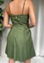 Vestido curto evase