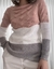 Blusa de inverno tricot tricolor detalhamento em relevo escama