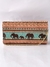 Bolsa clutch estampa africana alça transversal em correntaria na internet