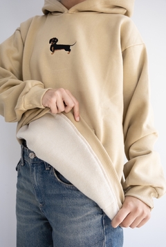 SALCHIBUZO oversize beige de perro marrón/negro. en internet