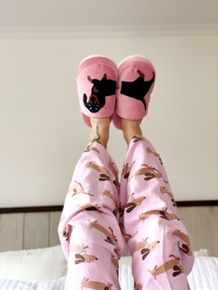 Salchipantuflas color rosa
