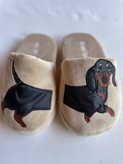 Salchipantuflas color beige - comprar online
