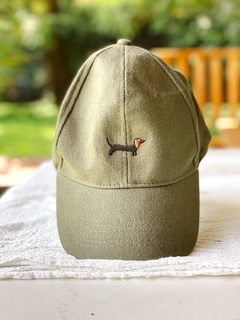 Gorra verde militar con salchi negro