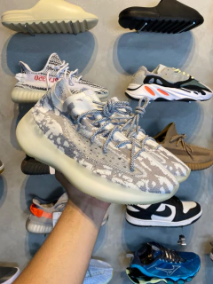 Yeezy 380 Branco - ZER013 Outlet