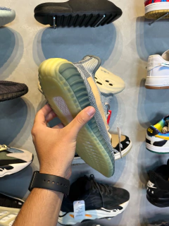 Yeezy Boost 350 Israfil na internet