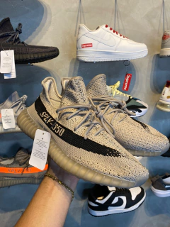 Yeezy Boost 350 Slate na internet