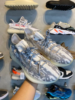 Yeezy 380 Branco - comprar online