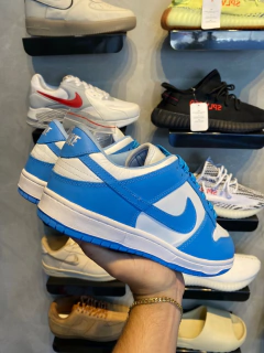 SB Dunk Low Blue na internet