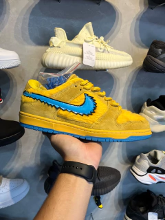 SB Dunk Dead Bear Yellow - comprar online
