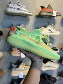 Yeezy Boost 350 Glow - comprar online