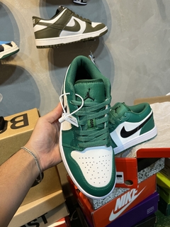 Jordan 1 Low Pine Green na internet