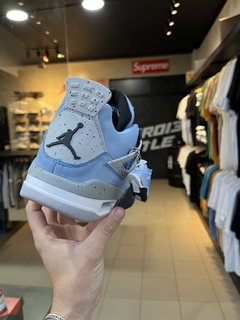 Imagem do Jordan 4 University Blue