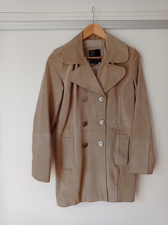 TRENCH CUERO GAMUZA MOCCA