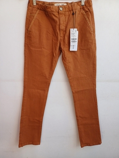 PANTALON CHINO CAMEL MAIZ 12 - comprar online