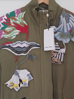 CAMPERA JAZMIN CHEBAR OVERSIZE - comprar online