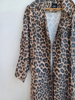 TRENCH ANIMAL PRINT ST MARIE UNICO en internet