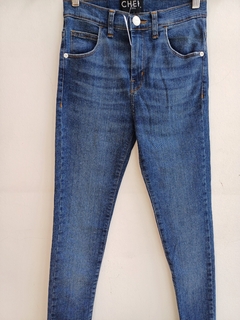 JEAN SKINNY CHER 24 CON BOLSILLO BLANCO - comprar online