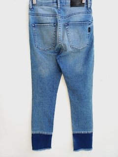 JEAN SKINNY JAZMIN CHEBAR 24 - tienda online