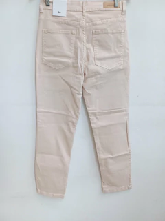 PANTALON ETIQUETA NEGRA 30 ROSA NUDE en internet