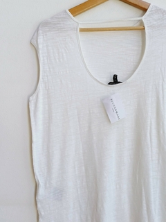 REMERA BANANA REPUBLIC S SUELTA en internet