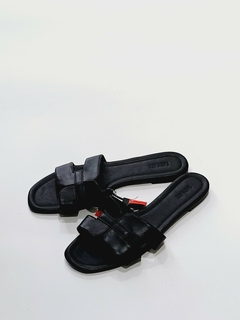 SANDALIAS CHATAS NEGRAS 37 - SECONDMODEVINTAGE