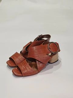 SANDALIAS MISHKA CROCO SUELA 37