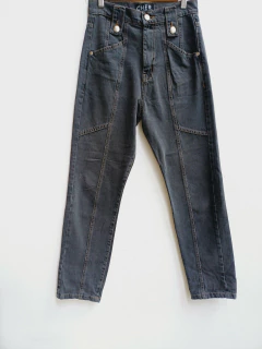 JEAN GRIS CHER 24 en internet