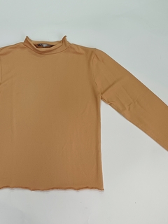 SWEATER ZARA FINITO L CHICO BEIGE en internet