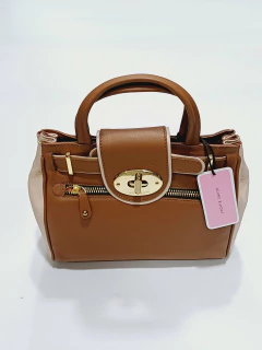 CARTERA SOPHIA JACKIE CUERO MOCCA