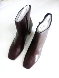 BOTAS MISHKA BORDO 39 en internet