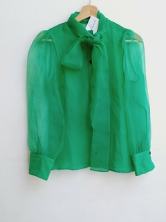 CAMISA ZARA ORGANZA S VERDE - SECONDMODEVINTAGE