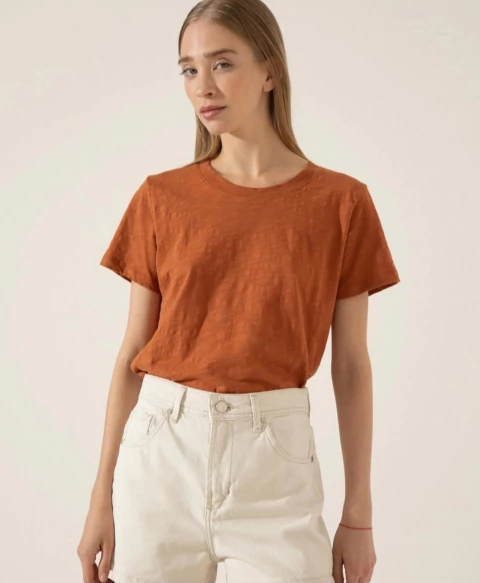 REMERA JAZMIN CHEBAR