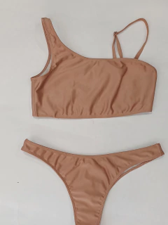 BIKINI CAMEL L LESS en internet
