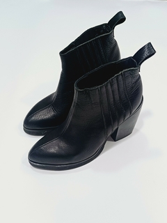 BOTAS MISHKA 40 NEGRAS
