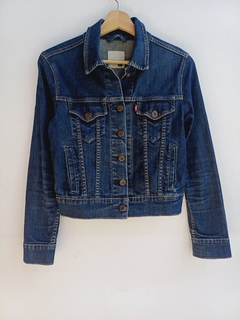 CAMPERA LEVIS S en internet