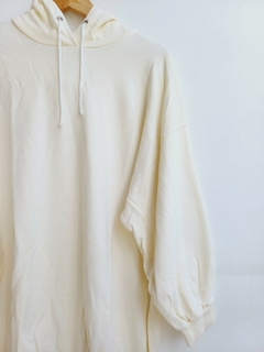 BUZO OVERSIZE M en internet