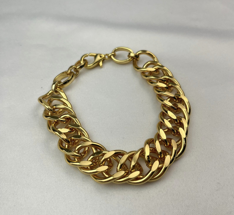 Pulseira Elo Trançada um a outro